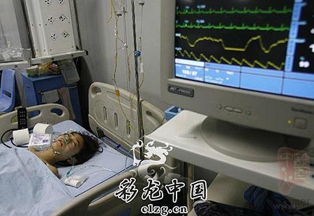 12岁女孩爱跳芭蕾舞被困70小时截肢获救(组图)