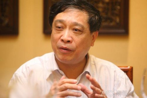 岭南汤王佘自强病逝 佘自强今日靓汤有10万女“汤粉”死因突发脑溢血(图) 岭南汤王佘自强病逝 佘自强今日靓汤有10万女“汤粉”死因突发脑溢血(图)