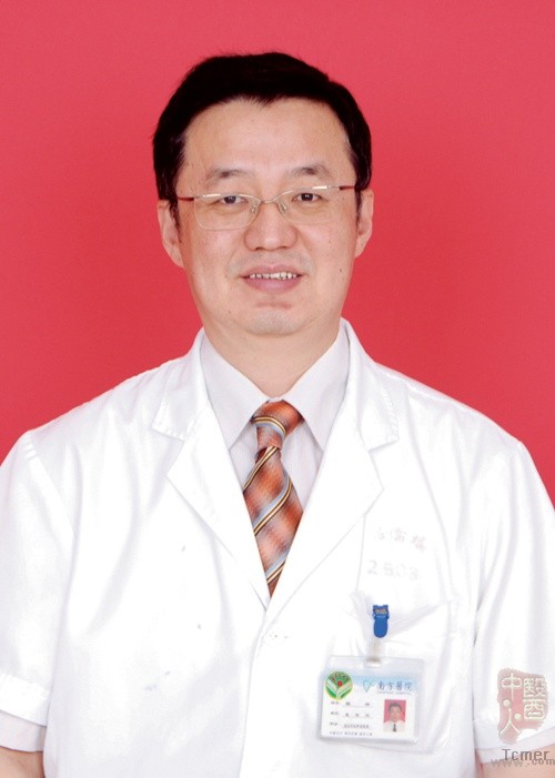 南方医科大学南方医院感染内科主任侯金林。 受访者供图