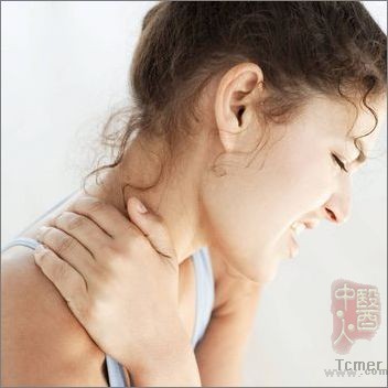脖子落枕了怎么办 脖子落枕了怎么办